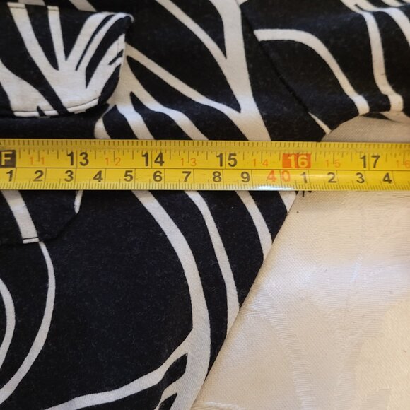 H&M Zebra Print Classic Belted Stretch Dress - Picture 3 of 5